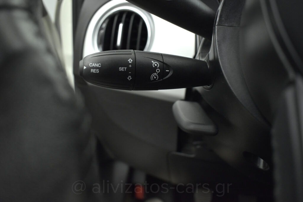 Fiat 500 - Connect 1.0 Hybrid Navi