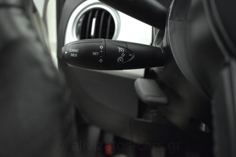 Fiat 500 - Connect 1.0 Hybrid Navi
