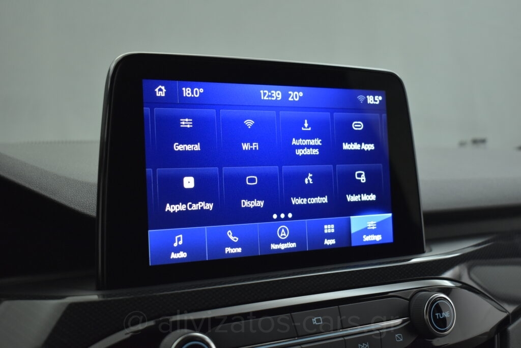 Ford Kuga - 2.5 HEV ST-Line X 4WD 190 hp