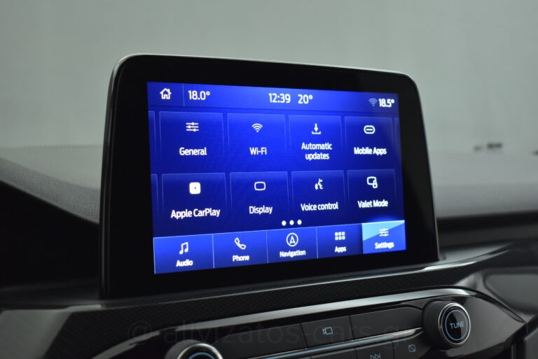 Ford Kuga - 2.5 HEV ST-Line X 4WD 190 hp