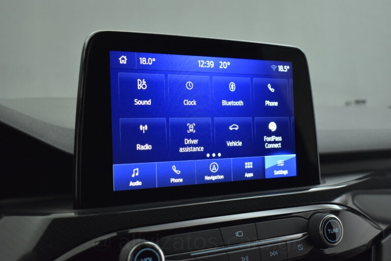 Ford Kuga - 2.5 HEV ST-Line X 4WD 190 hp