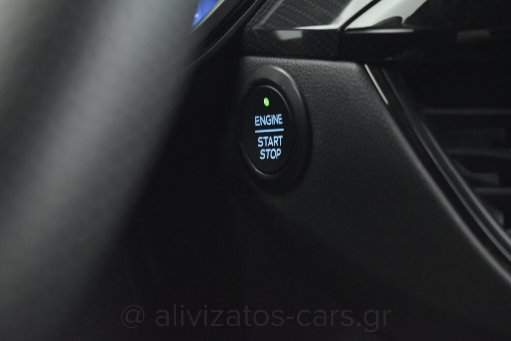 Ford Kuga - 2.5 HEV ST-Line X 4WD 190 hp