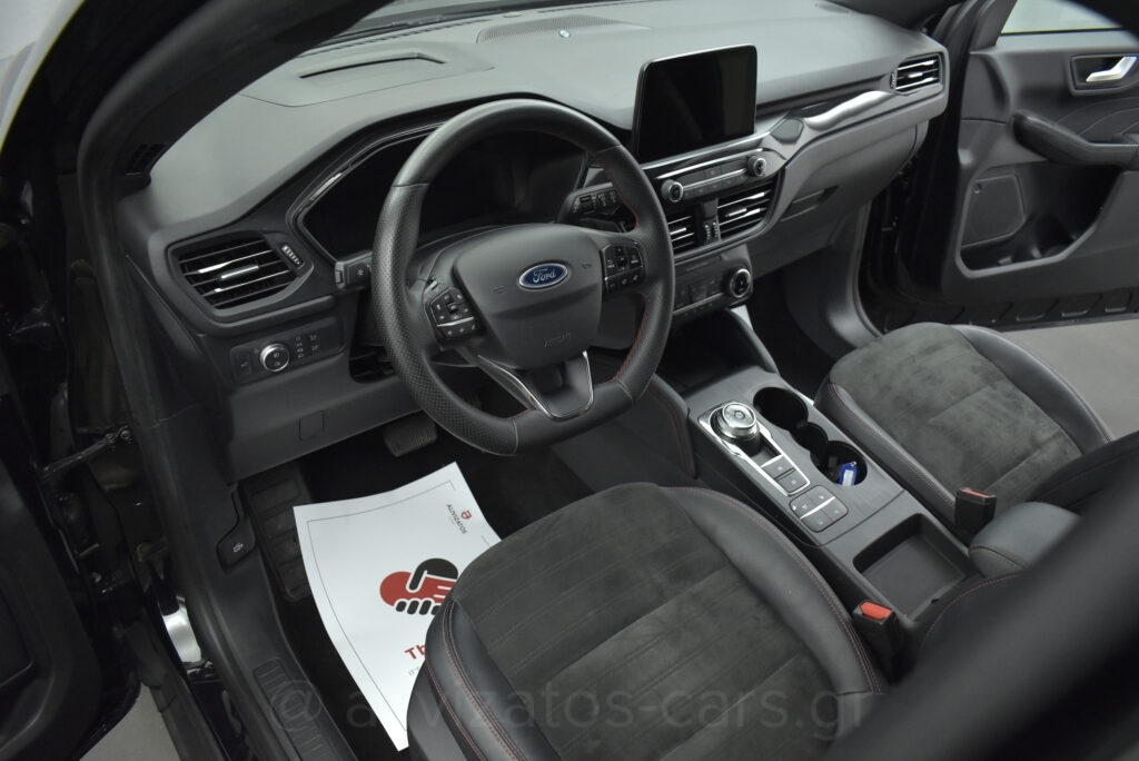 Ford Kuga - 2.5 HEV ST-Line X 4WD 190 hp