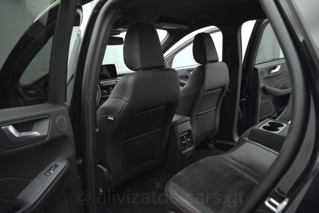 Ford Kuga - 2.5 HEV ST-Line X 4WD 190 hp