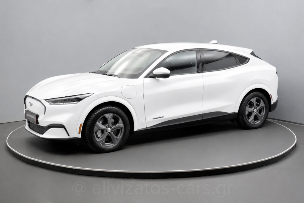 Ford Mustang Mach-E - BASE 294 hp