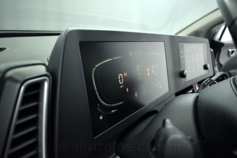 Kia Sportage - 1.6 T-GDi HYBRID 48v DYNAMIC LX 6MT