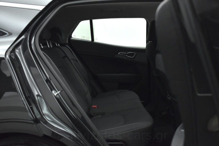 Kia Sportage - 1.6 T-GDi HYBRID 48v DYNAMIC LX 6MT