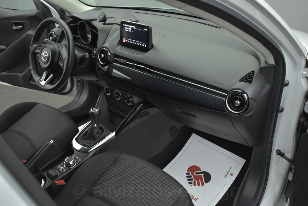 Mazda 2 - 1.5 Skyactiv-G Sport Selectd Navi