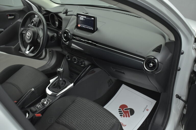 Mazda 2 - 1.5 Skyactiv-G Sport Selectd Navi