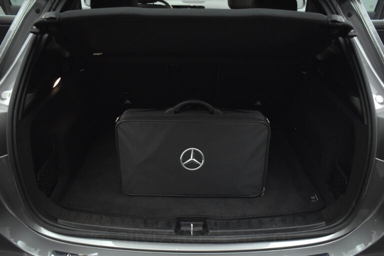 Mercedes-Benz GLA 250 - 1.3 e Plug-in 8G-DCT Progressive Camera
