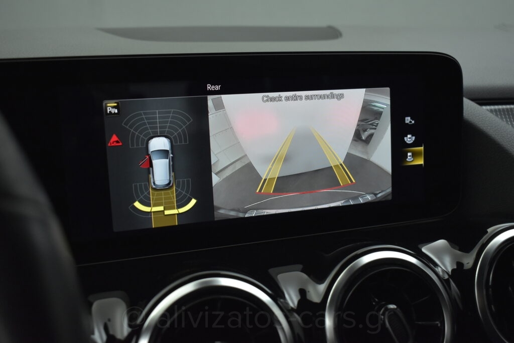 Mercedes-Benz GLA 250 - 1.3 e Plug-in 8G-DCT Progressive Navi Camera
