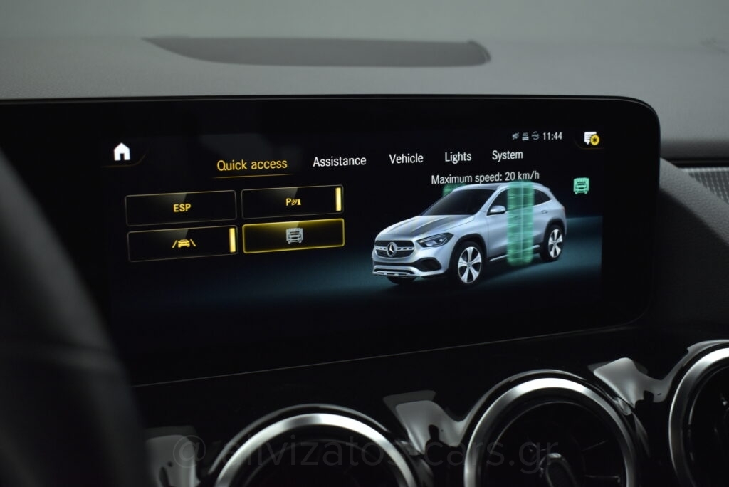 Mercedes-Benz GLA 250 - 1.3 e Plug-in 8G-DCT Progressive Navi Camera