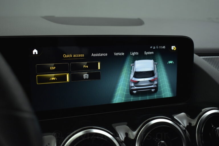 Mercedes-Benz GLA 250 - 1.3 e Plug-in 8G-DCT Progressive Navi Camera
