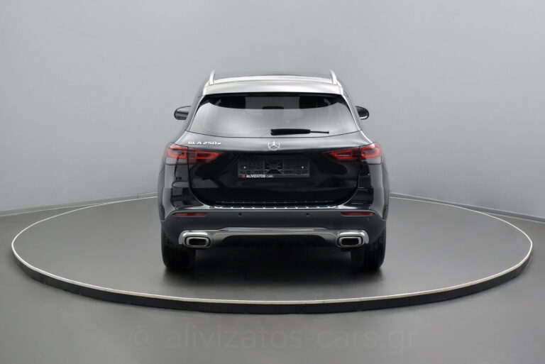 Mercedes-Benz GLA 250 - 1.3 e Plug-in 8G-DCT Progressive Navi Camera