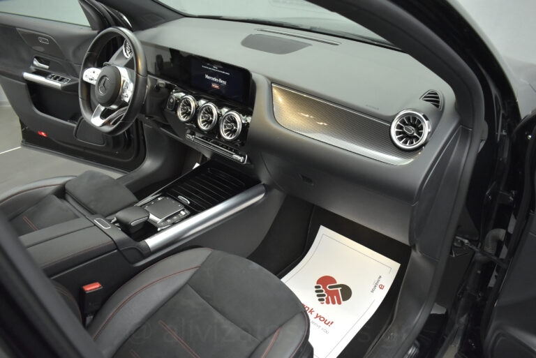Mercedes-Benz GLA 250 - AMG 1.3 e Plug-in 8G-DCT Navi 10''