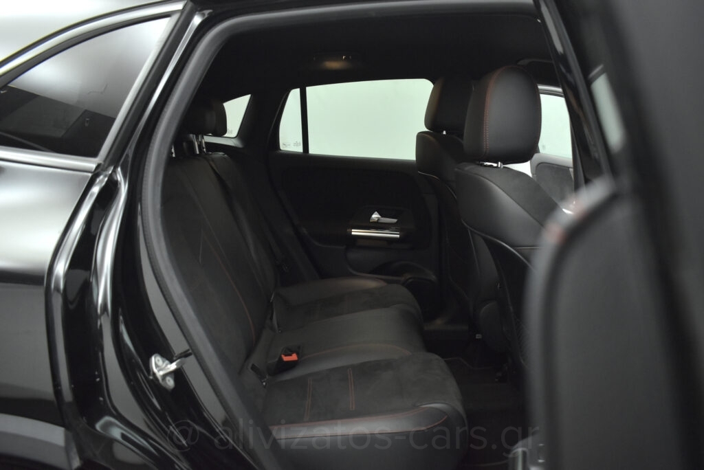 Mercedes-Benz GLA 250 - AMG 1.3 e Plug-in 8G-DCT Navi 10''