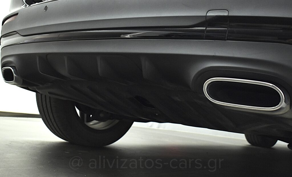 Mercedes-Benz GLA 250 - AMG 1.3 e Plug-in 8G-DCT Navi 10''