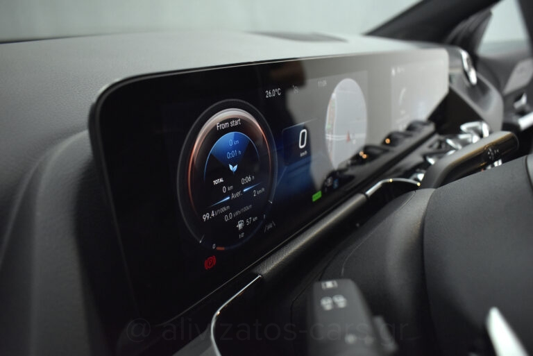 Mercedes-Benz GLA 250 - AMG 1.3 e Plug-in 8G-DCT Navi 10''