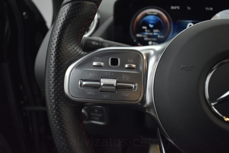 Mercedes-Benz GLA 250 - AMG 1.3 e Plug-in 8G-DCT Navi 10''
