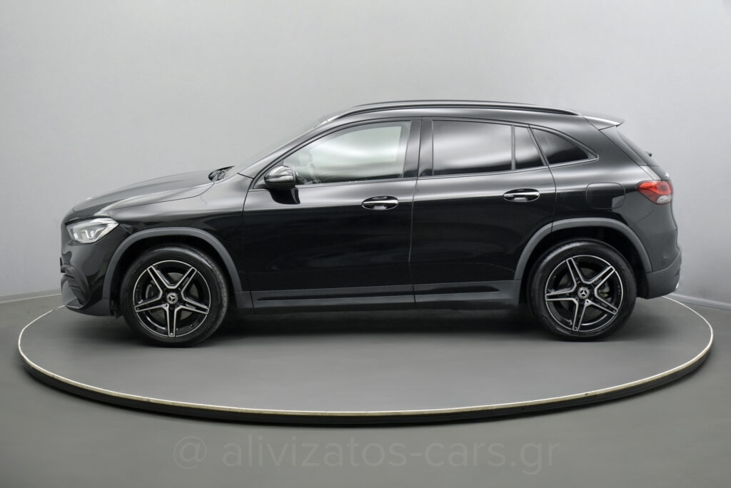 Mercedes-Benz GLA 250 - AMG 1.3 e Plug-in 8G-DCT Navi 10''