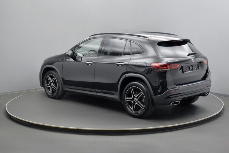 Mercedes-Benz GLA 250 - AMG 1.3 e Plug-in 8G-DCT Navi 10''
