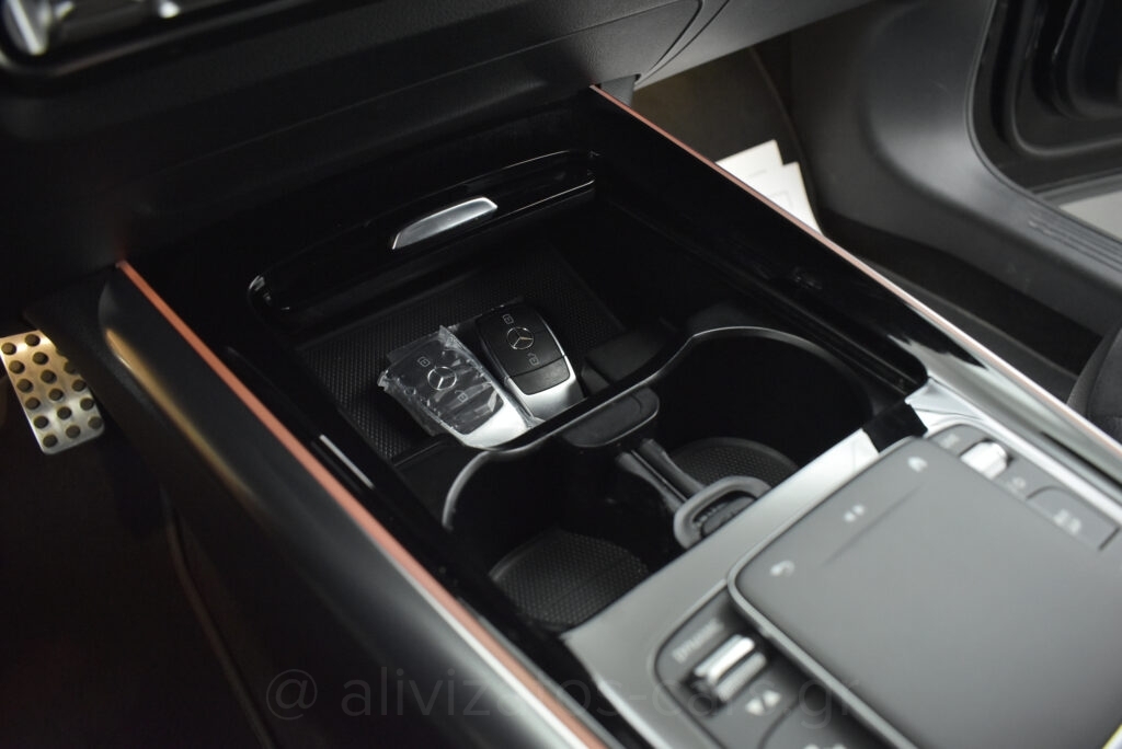 Mercedes-Benz GLA 250 - AMG 1.3 e Plug-in 8G-DCT Navi 10''
