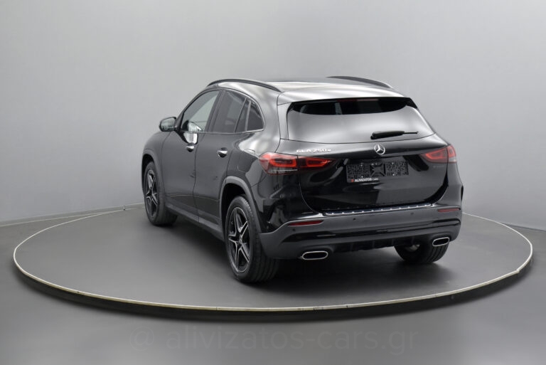 Mercedes-Benz GLA 250 - AMG 1.3 e Plug-in 8G-DCT Navi 10''