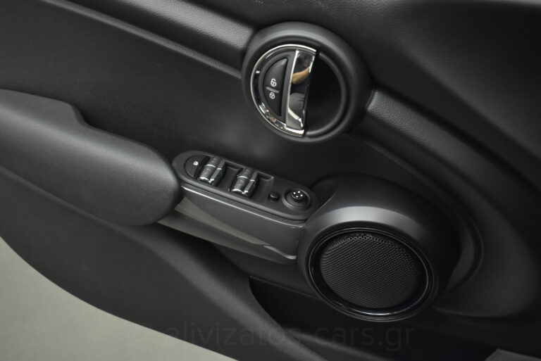 Mini ONE - 1.5 Steptronic Full Led Facelift