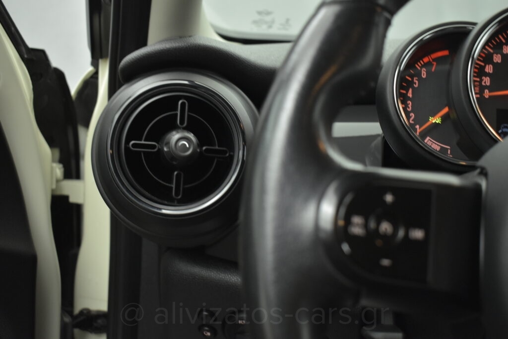 Mini ONE - 1.5 Steptronic Full Led Facelift