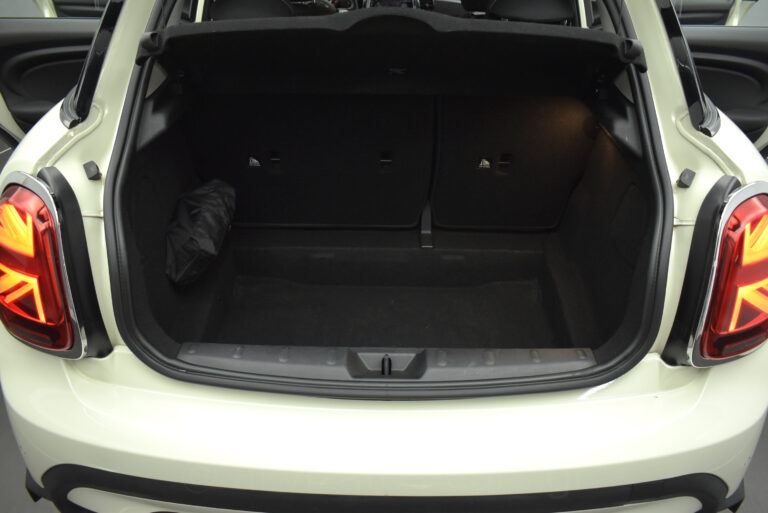 Mini ONE - 1.5 Steptronic Full Led Facelift