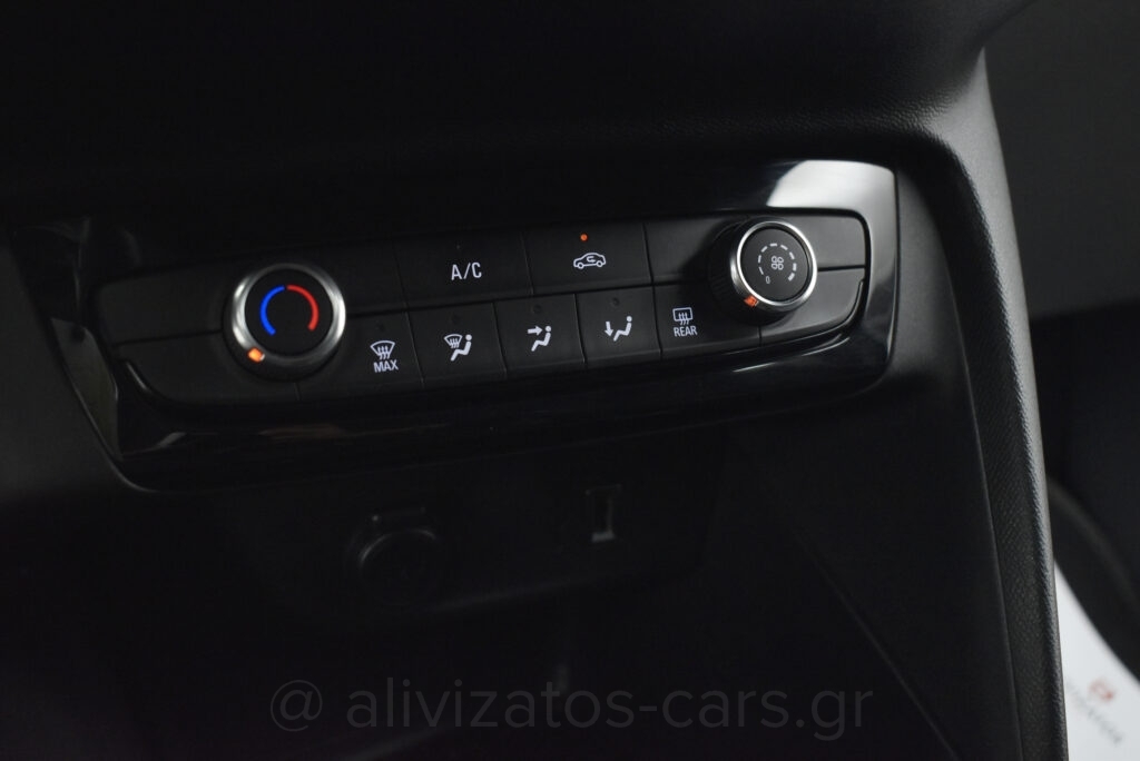 Opel Corsa - 1.5 D ELEGANCE 102 hp