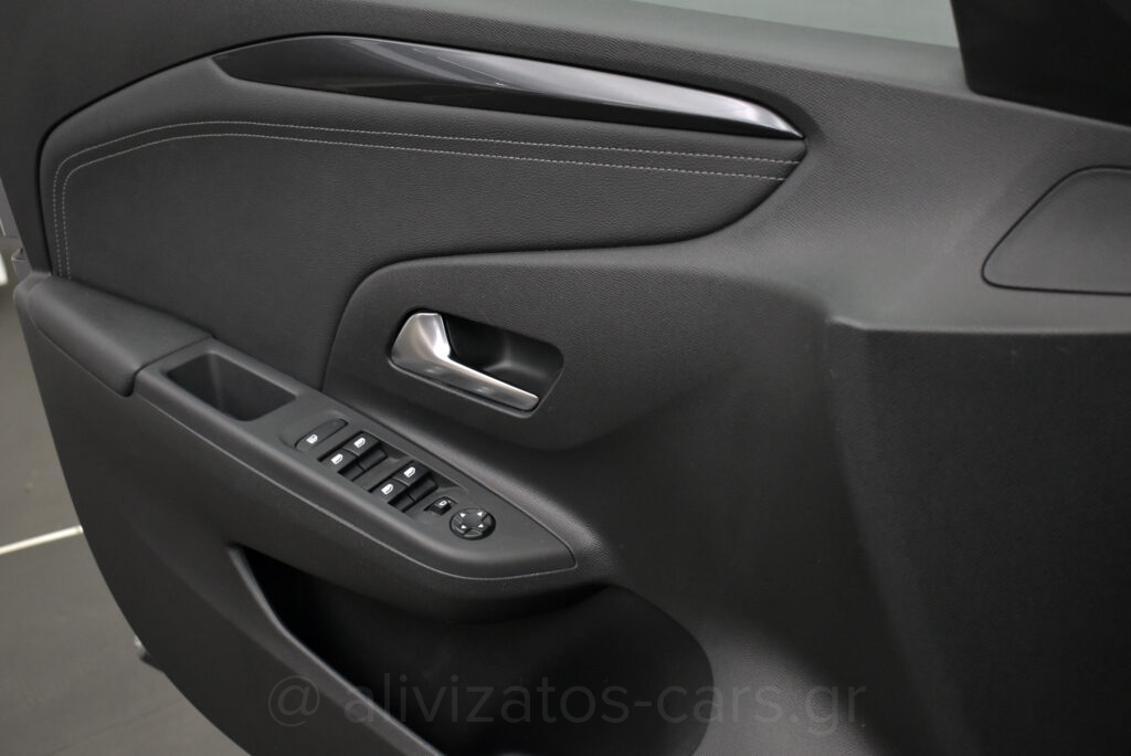 Opel Corsa - 1.5 D ELEGANCE 102 hp