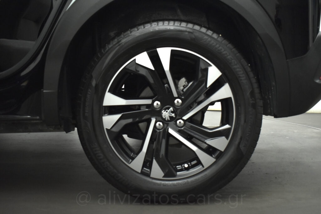 Peugeot 2008 - 1.5 BlueHDi 110hp Active Plus R17