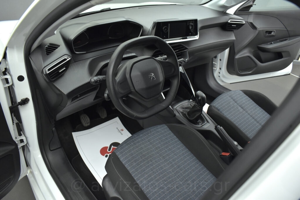 Peugeot 208 - 1.2 PureTech 75 hp