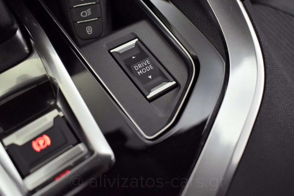 Peugeot 5008 - BlueHDi EAT8 Allure 7/θέσιο Facelift 130 hp