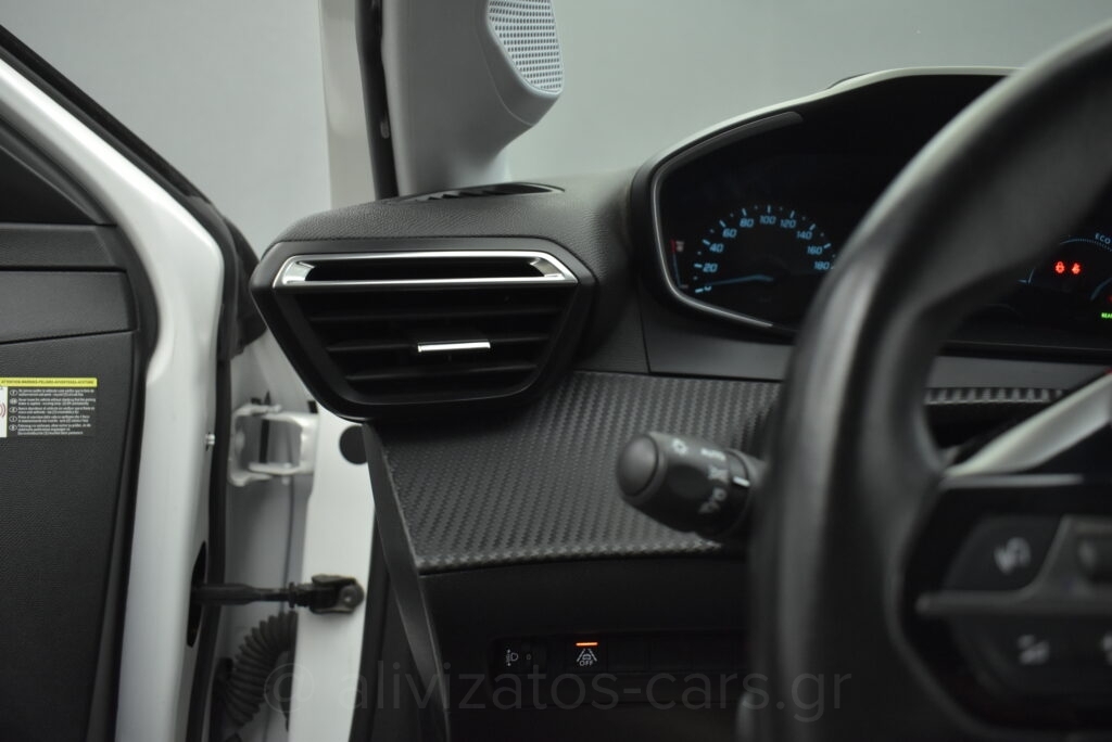 Peugeot e-208 - Active Plus 136hp