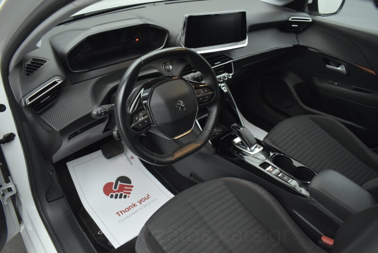 Peugeot e-208 - Active Plus 136hp
