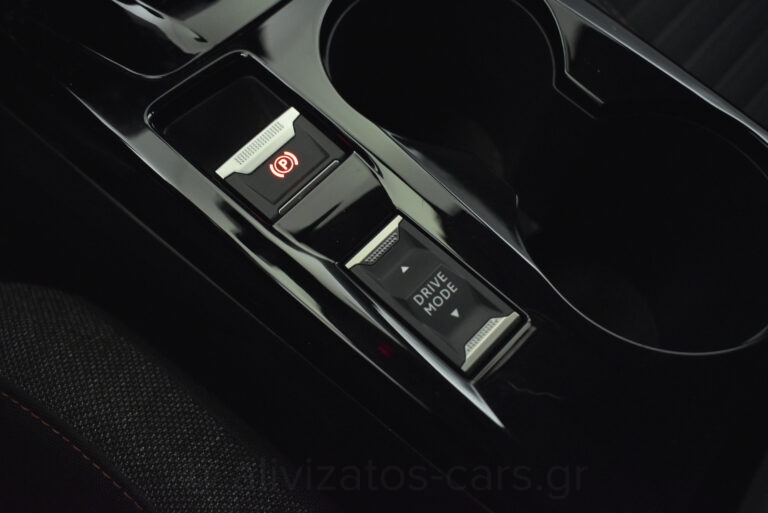 Peugeot e-208 - Active Plus 136hp