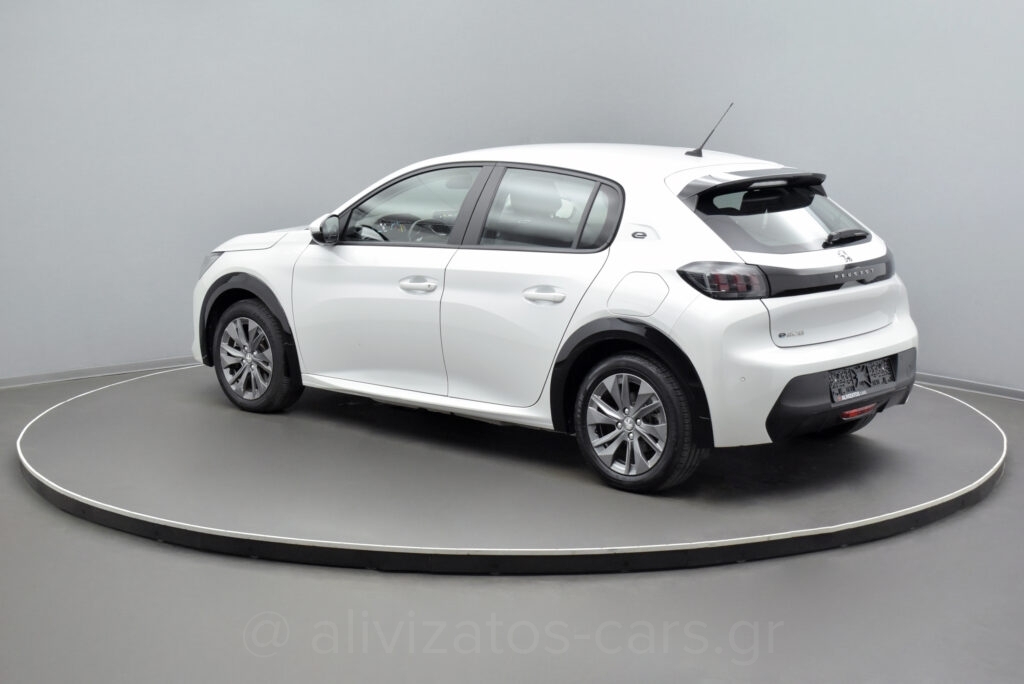 Peugeot e-208 - Active Plus 136hp