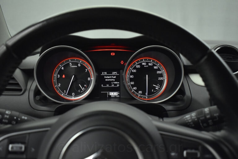 Suzuki Swift - Hybrid Xenon Adaptive Cruise Facelift