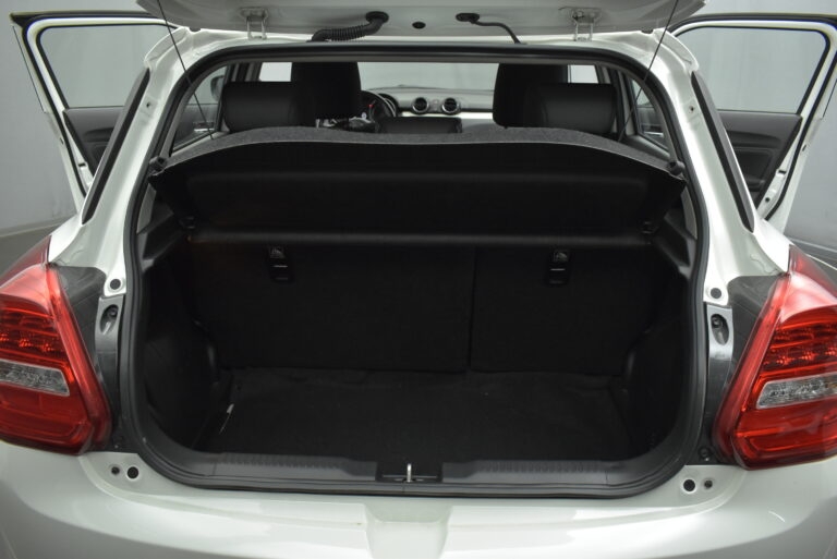 Suzuki Swift - Hybrid Xenon Adaptive Cruise Facelift