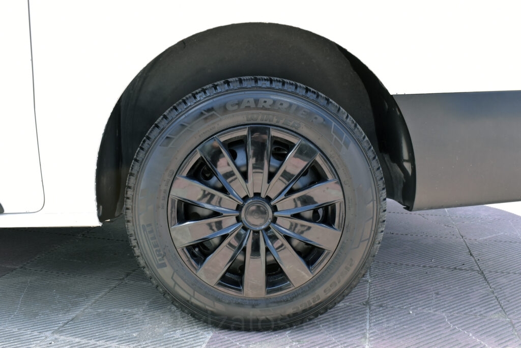 Toyota Proace - 2.0 D-4D 3 ΘΕΣΙΟ L2 ΜΑΧΙ 2 ΠΛΑΙΝΕΣ