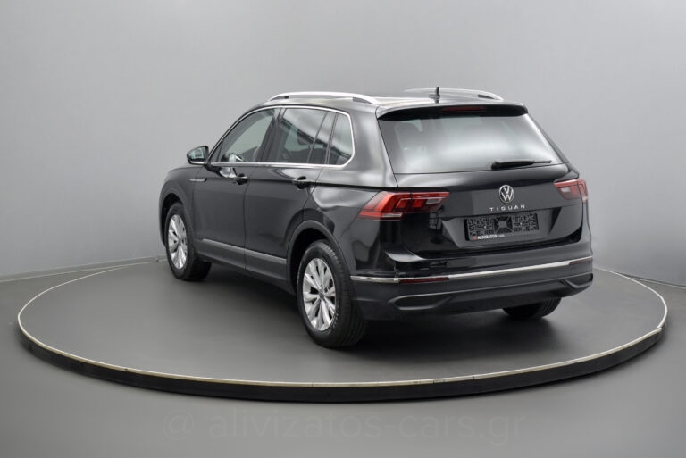 Volkswagen Tiguan - 1.5 TSi EVO LIFE 150 hp