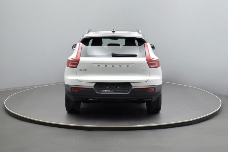 Volvo XC40 - Recharge Pure P8 AWD 408 hp