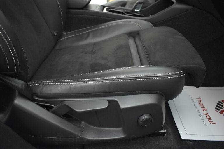 Volvo XC40 - Recharge Pure P8 AWD 408 hp