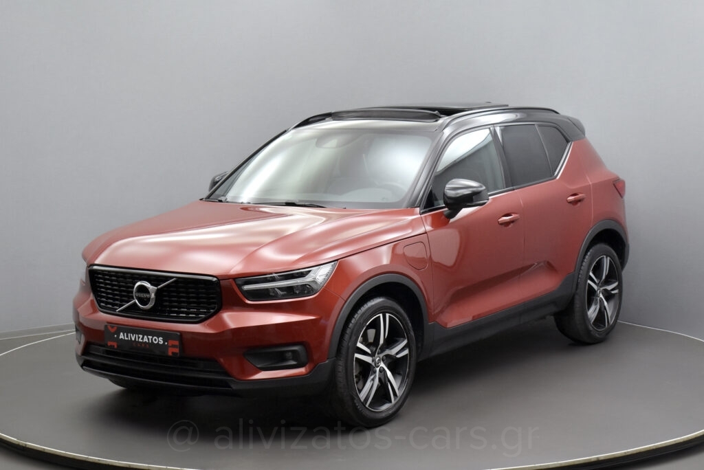 Volvo XC40 - T5 Recharge 262hp R-Desing Panorama Leather Alcantara 
