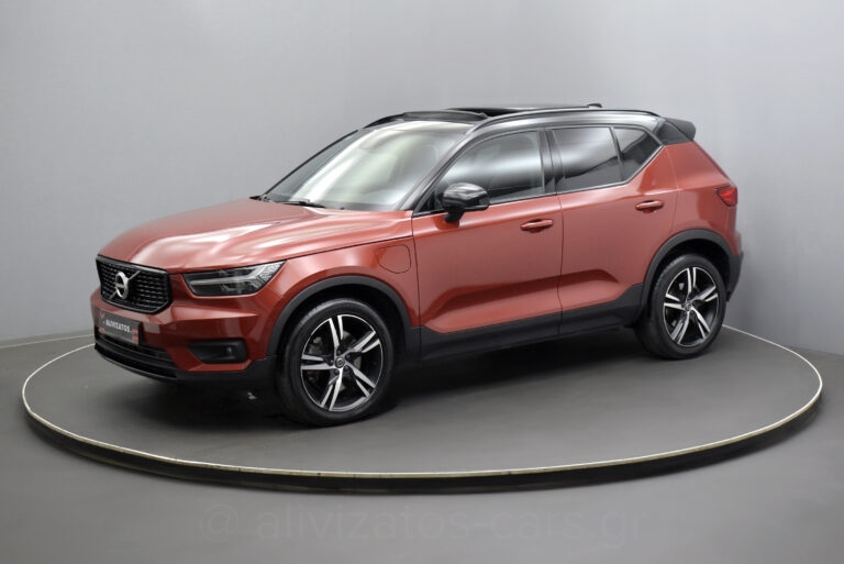 Volvo XC40 - T5 Recharge 262hp R-Desing Panorama Leather Alcantara