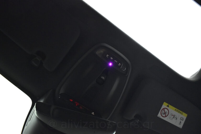 Volvo XC40 - T5 Recharge 262hp R-Desing Panorama Leather Alcantara