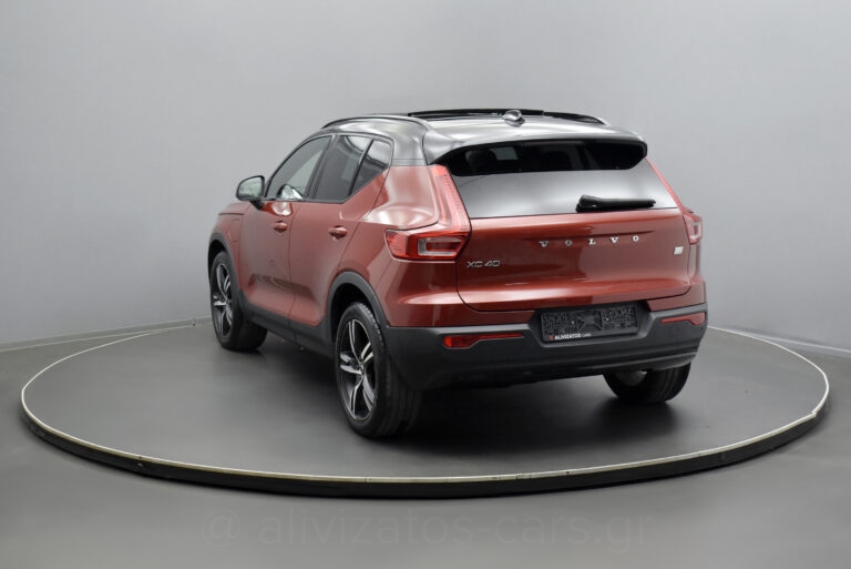 Volvo XC40 - T5 Recharge 262hp R-Desing Panorama Leather Alcantara