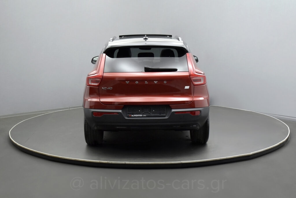 Volvo XC40 - T5 Recharge 262hp R-Desing Panorama Leather Alcantara